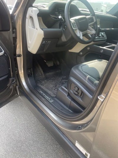 2024 Land Rover Defender X-Dynamic SE