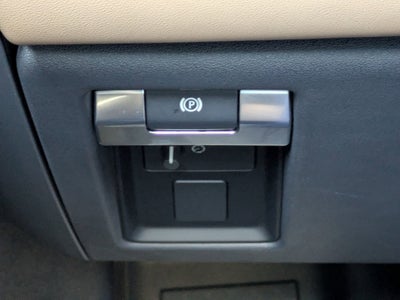 2025 Land Rover Defender X-Dynamic SE