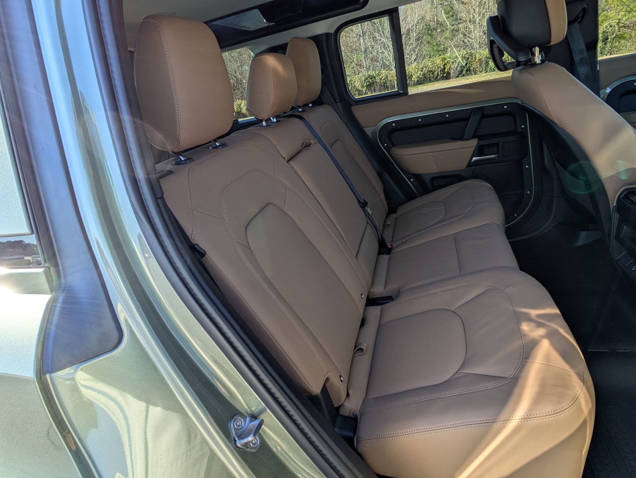 2025 Land Rover Defender X-Dynamic SE