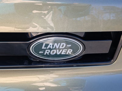 2025 Land Rover Defender X-Dynamic SE