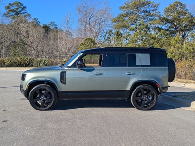 2025 Land Rover Defender X-Dynamic SE
