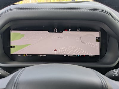 2024 Land Rover Defender X-Dynamic SE