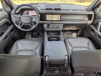 2024 Land Rover Defender X-Dynamic SE