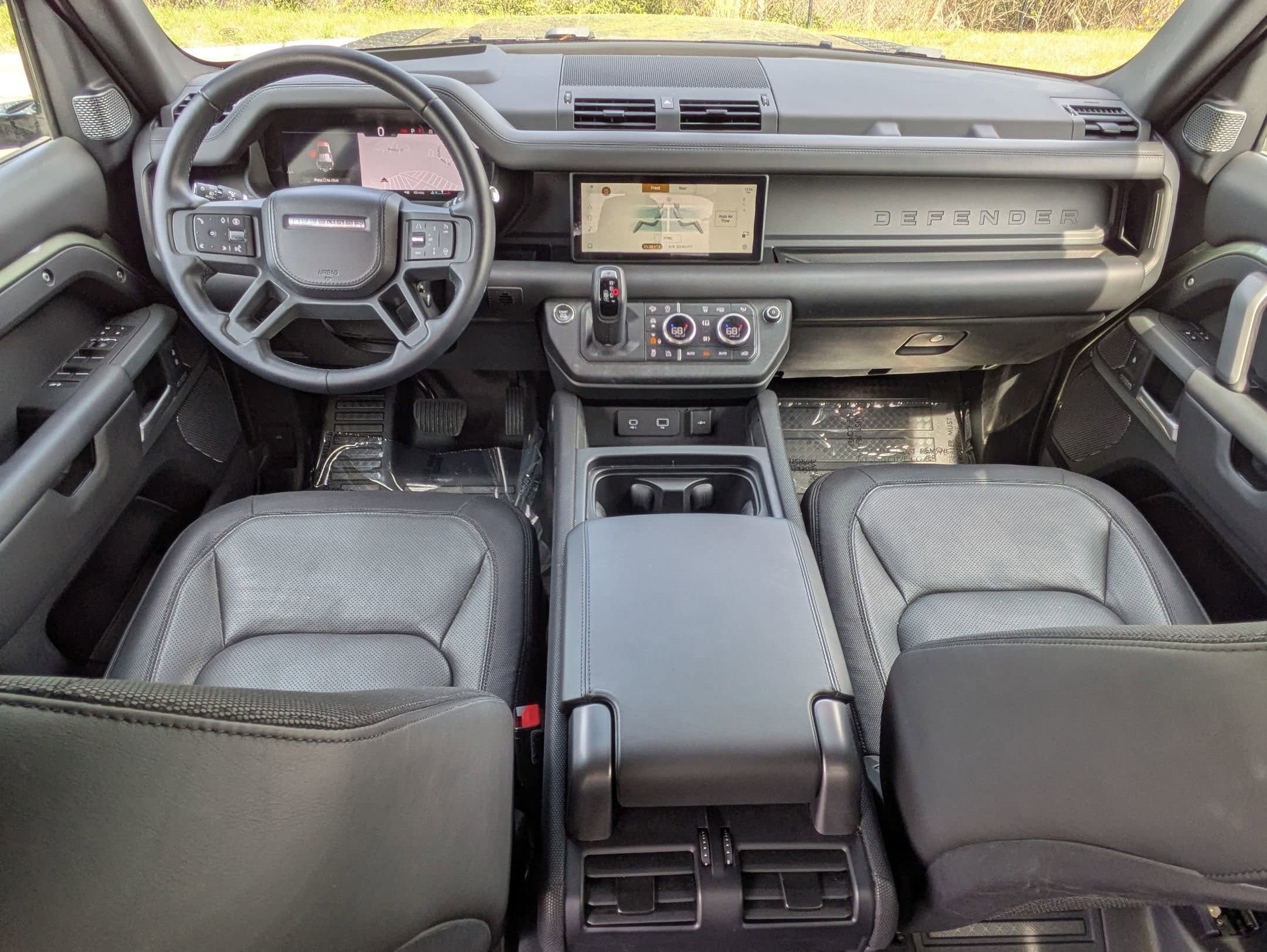 2024 Land Rover Defender X-Dynamic SE