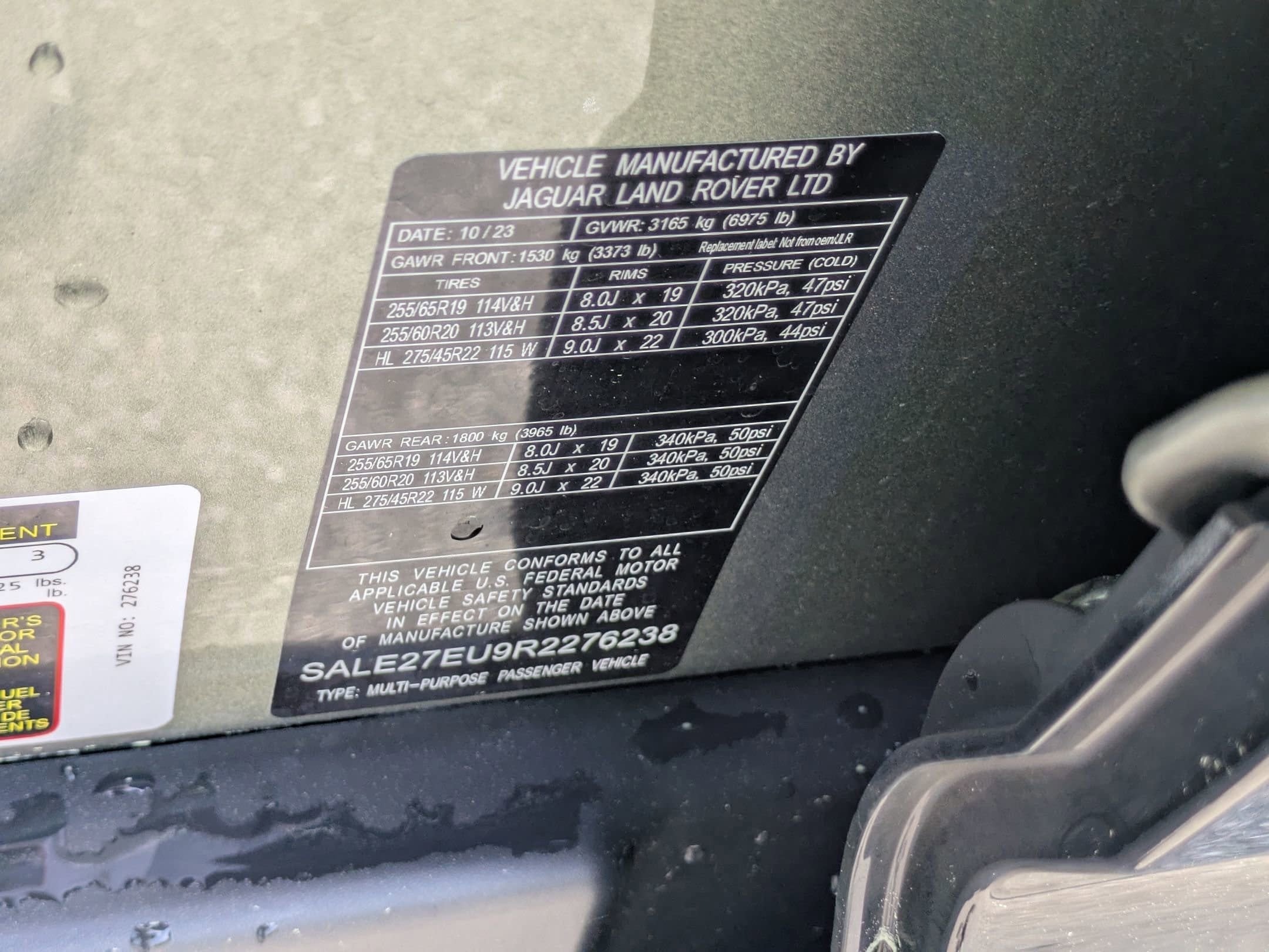 2024 Land Rover Defender X-Dynamic SE