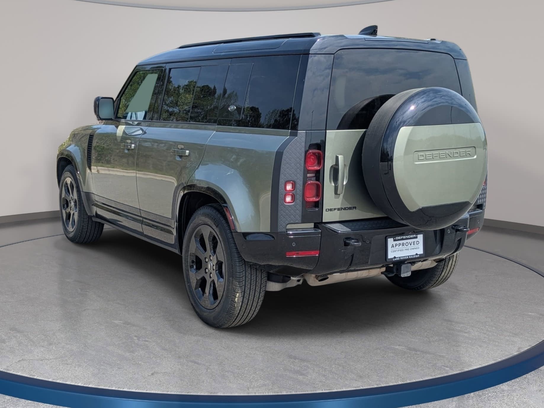 2024 Land Rover Defender X-Dynamic SE