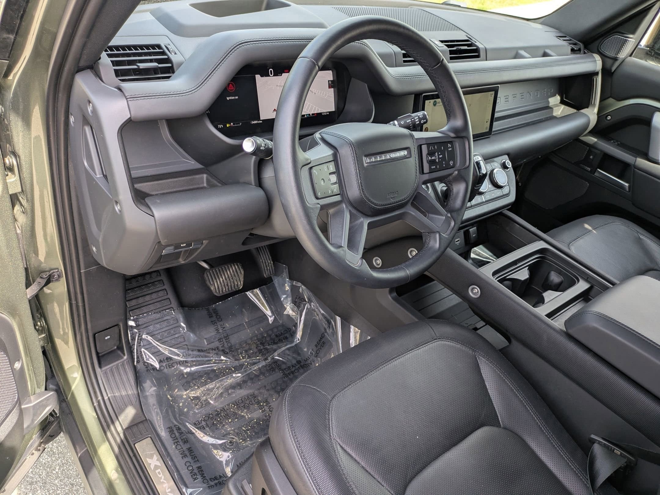 2024 Land Rover Defender X-Dynamic SE