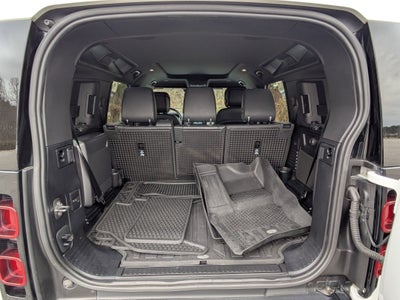 2023 Land Rover Defender X-Dynamic SE