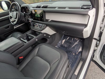 2023 Land Rover Defender X-Dynamic SE