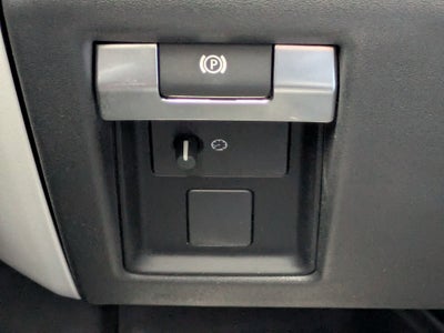 2025 Land Rover Defender X-Dynamic SE