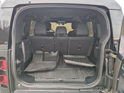 2025 Land Rover Defender X-Dynamic SE