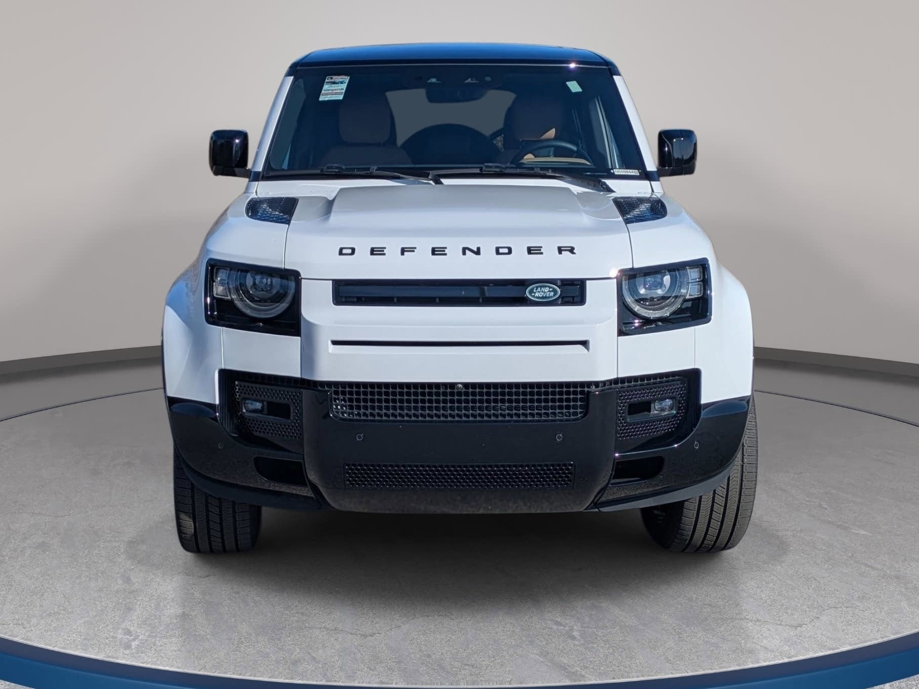 2025 Land Rover Defender X-Dynamic SE