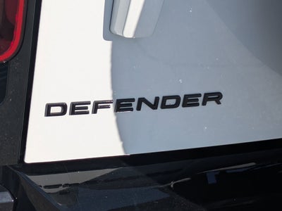 2025 Land Rover Defender X-Dynamic SE