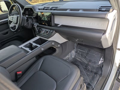 2025 Land Rover Defender X-Dynamic SE