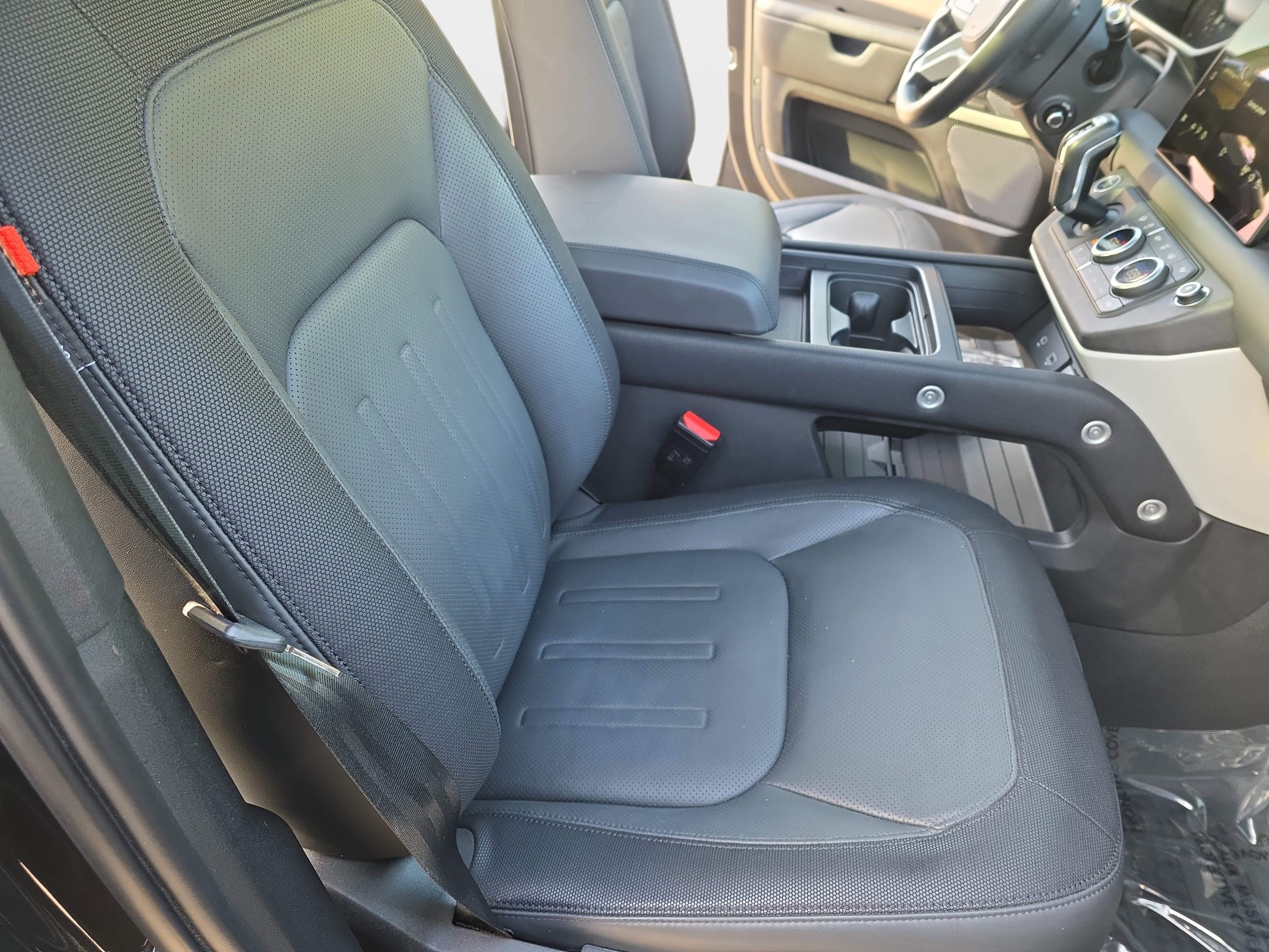 2022 Land Rover Defender X-Dynamic HSE