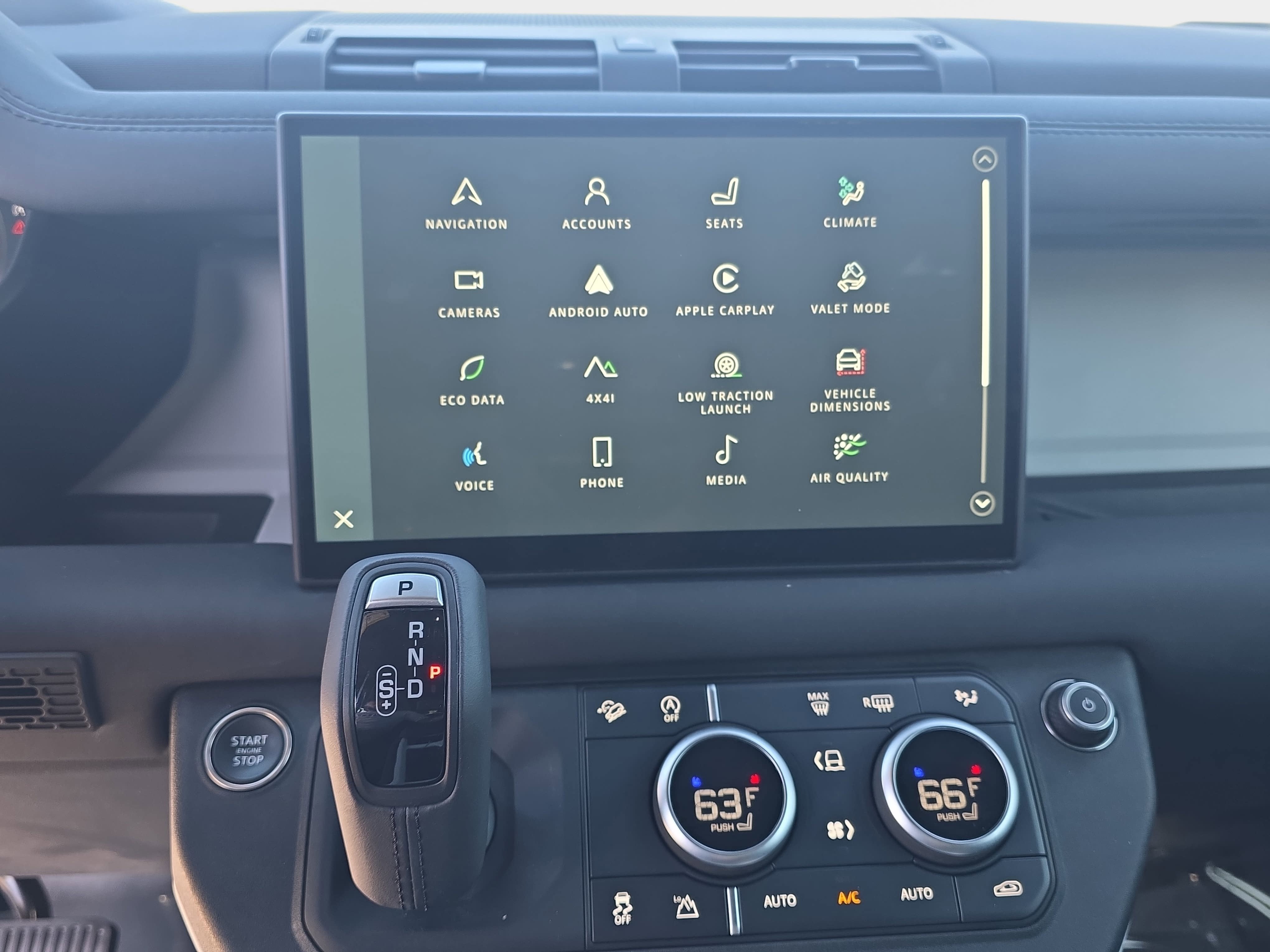 2025 Land Rover Defender S