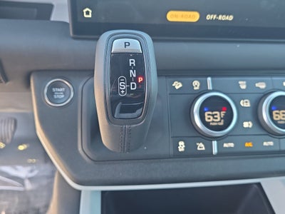 2025 Land Rover Defender S