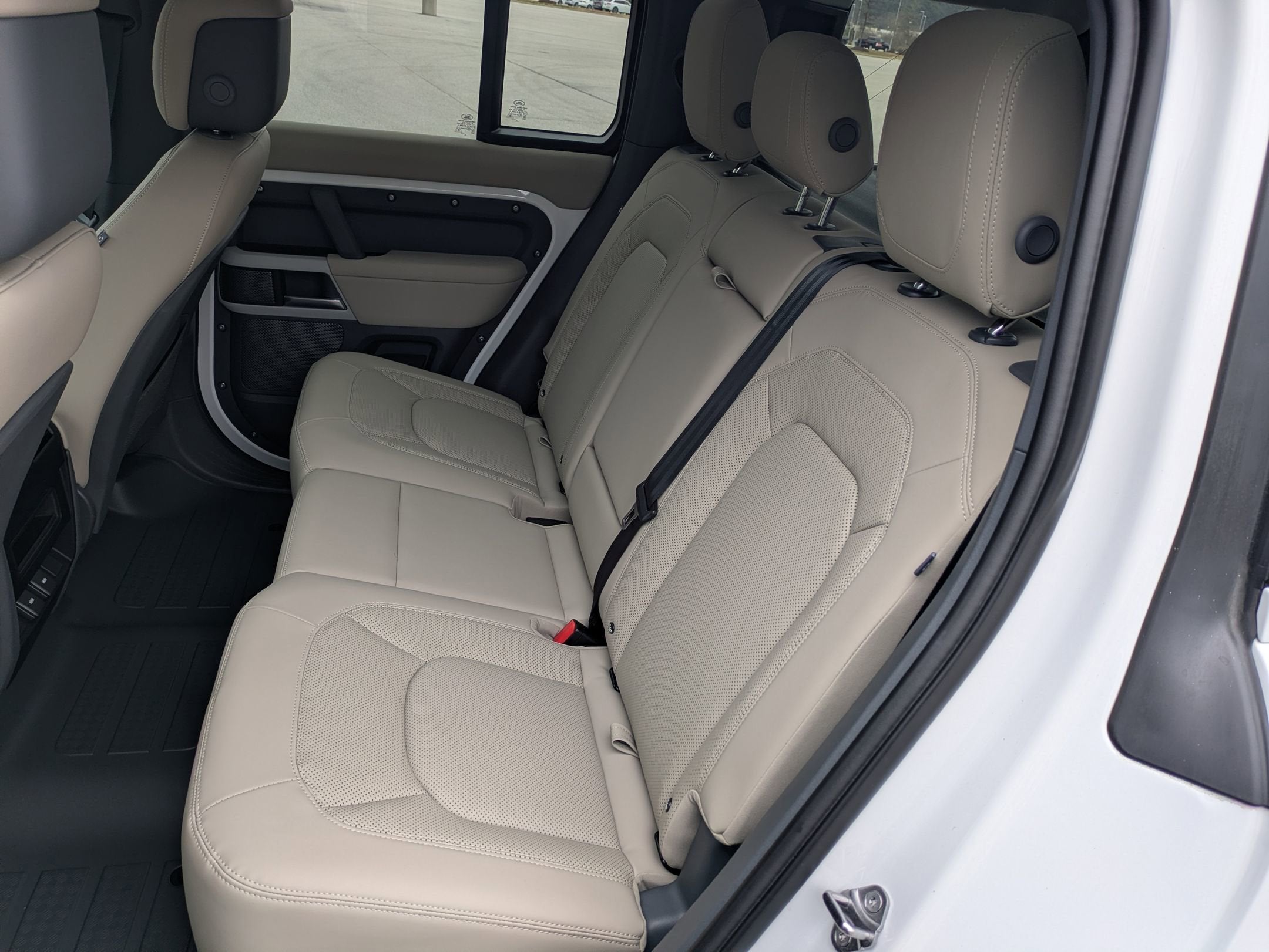 2024 Land Rover Defender S