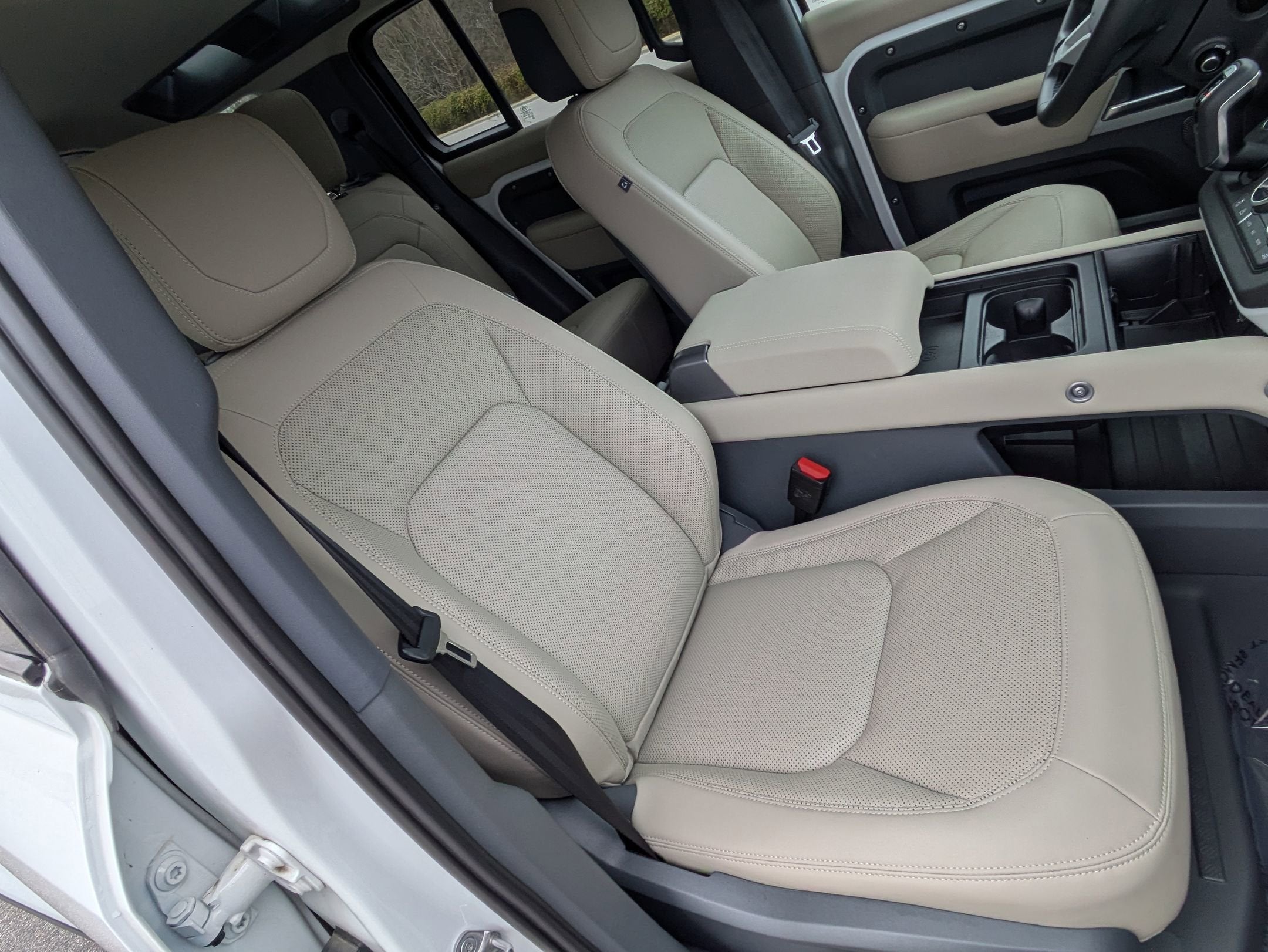 2024 Land Rover Defender S