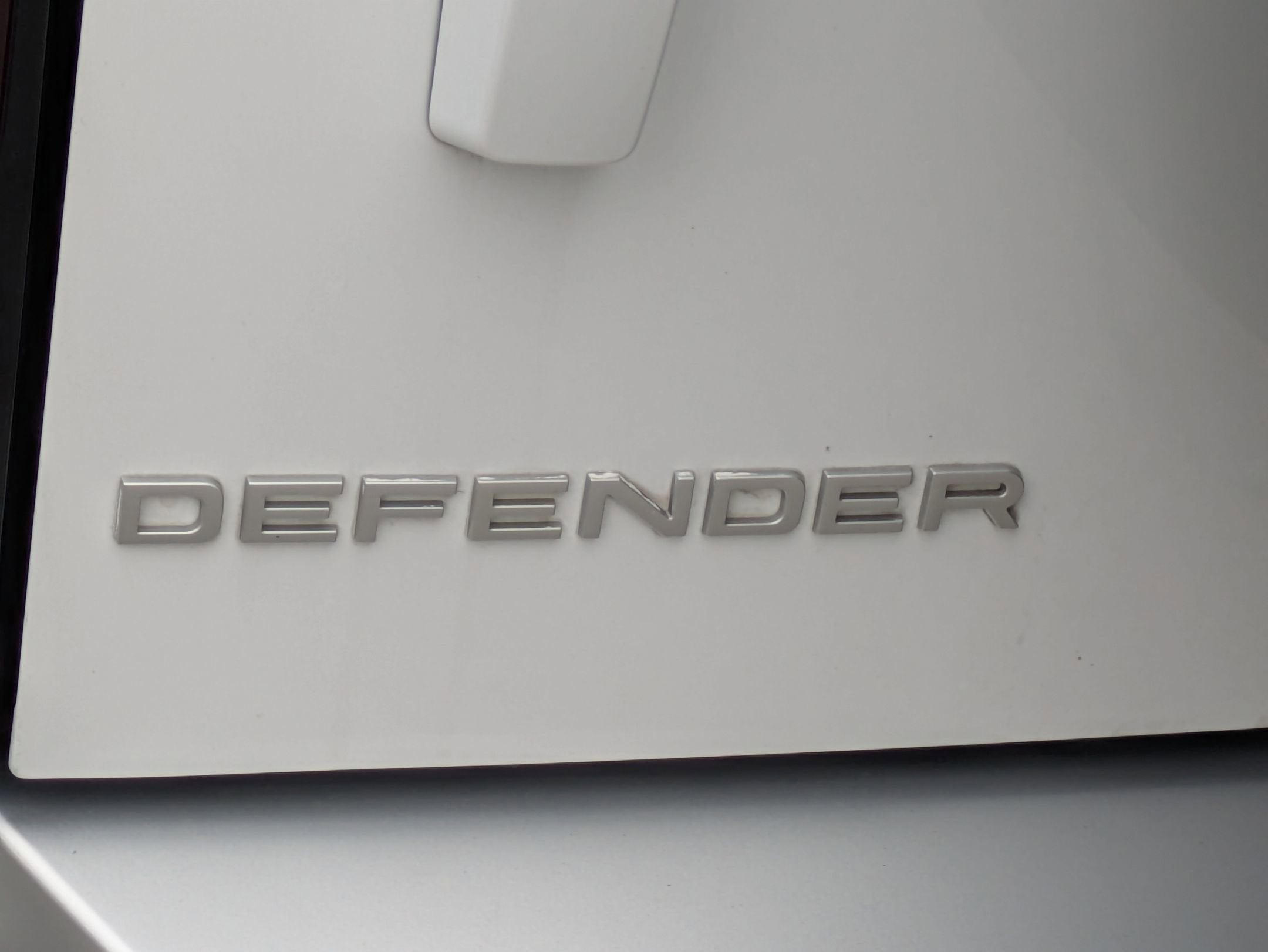 2024 Land Rover Defender S