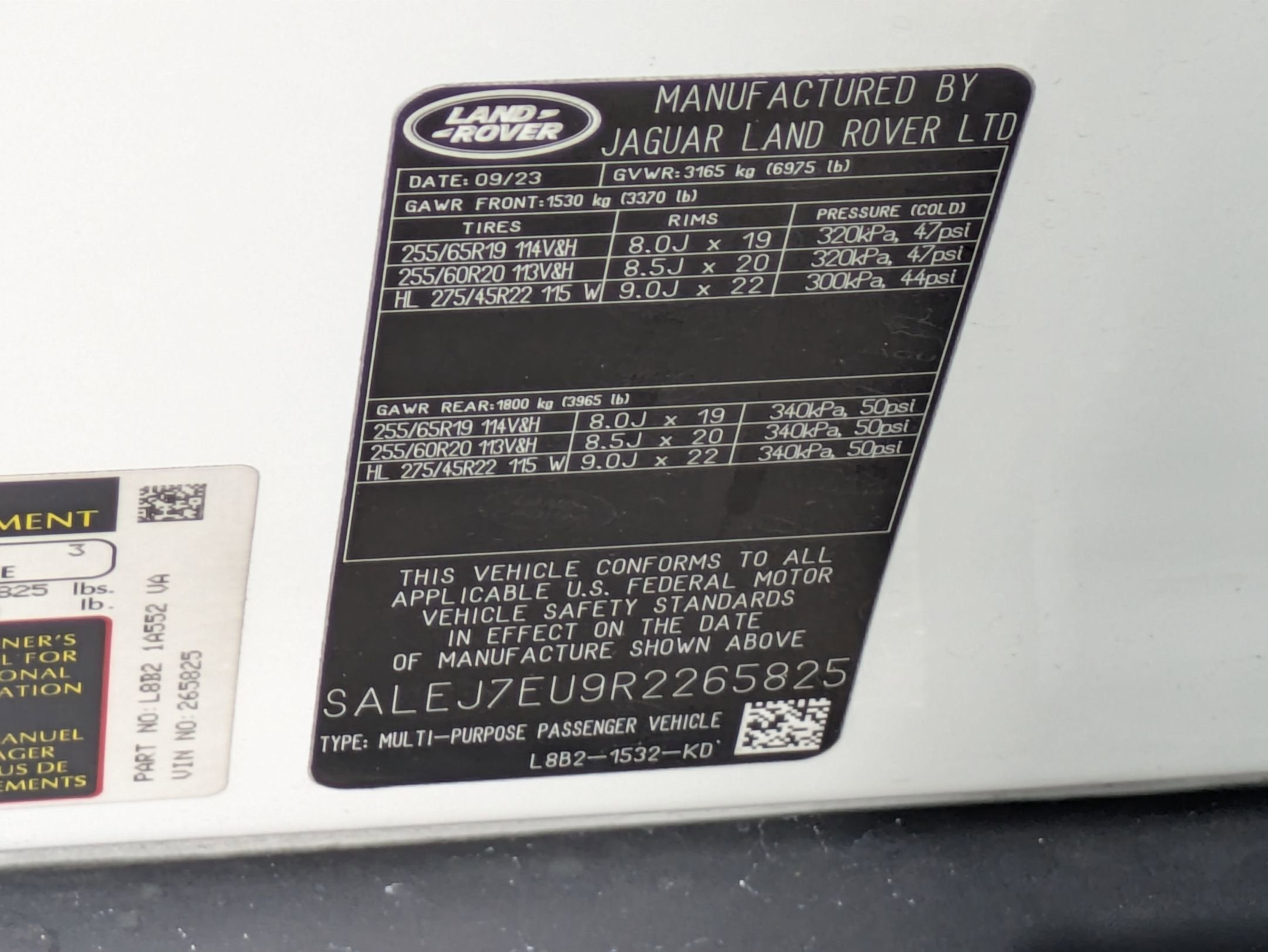 2024 Land Rover Defender S