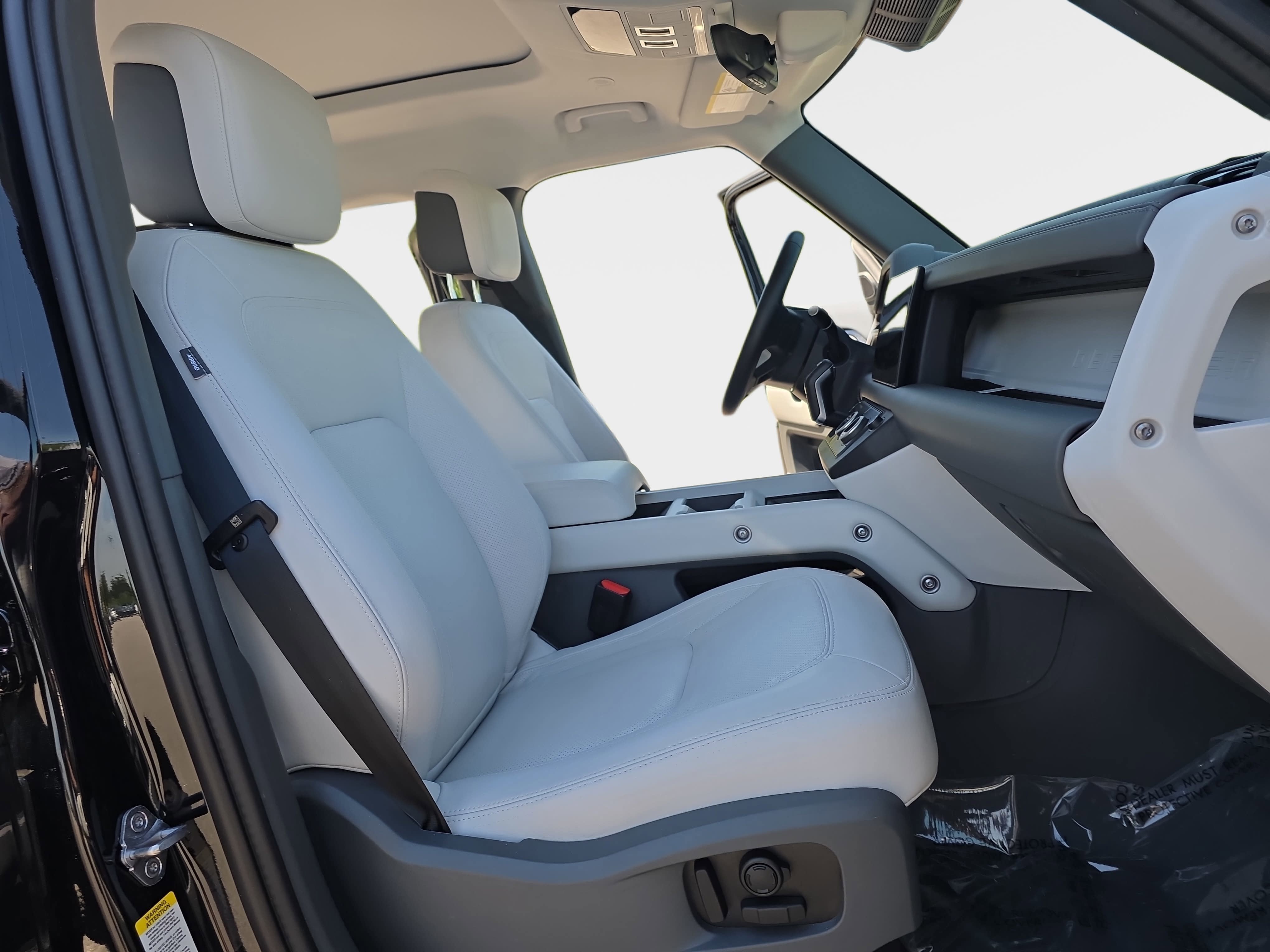 2025 Land Rover Defender S