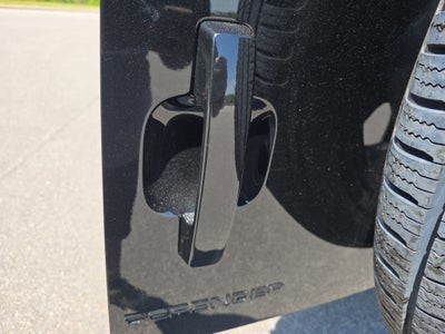 2025 Land Rover Defender S