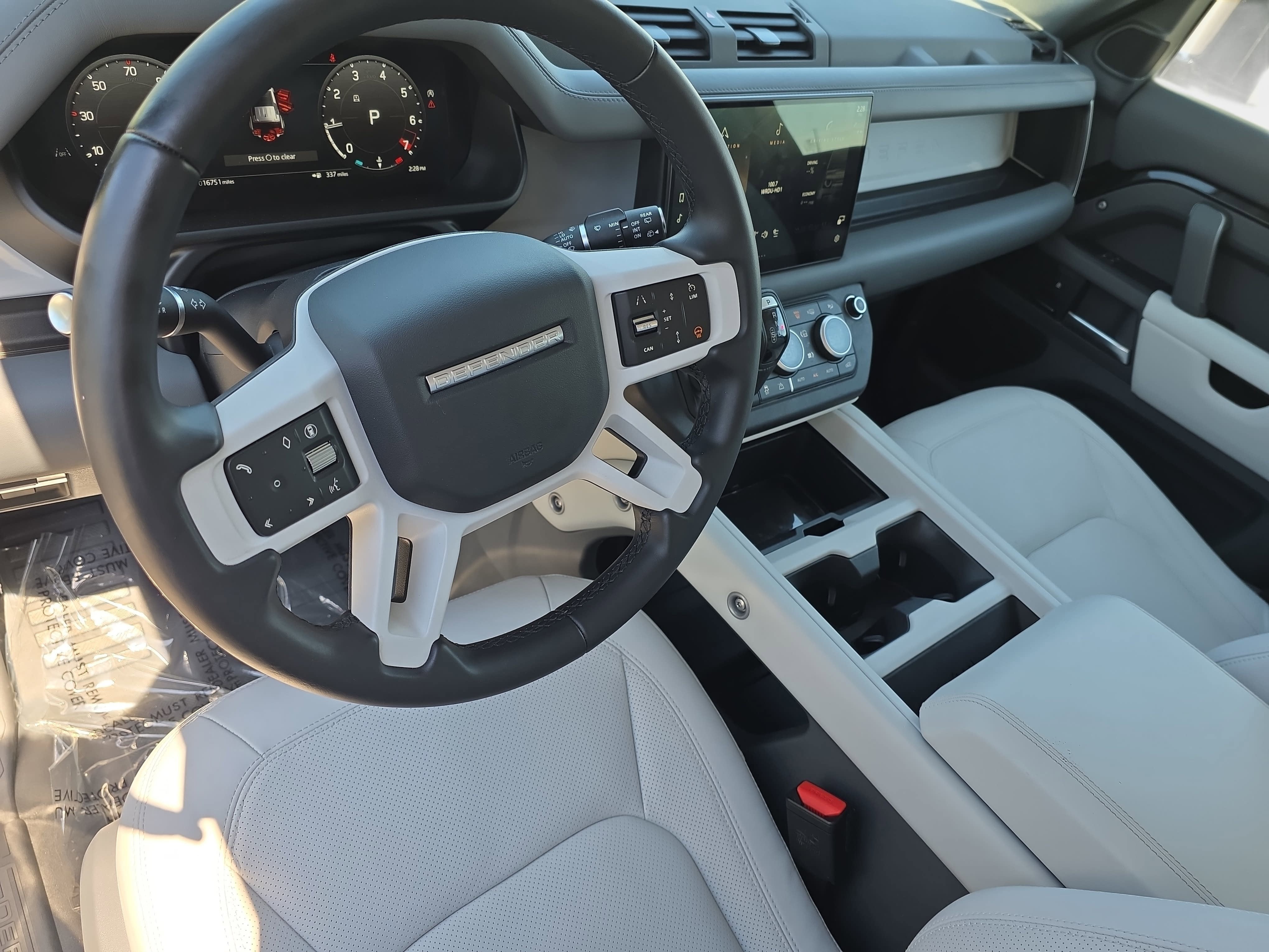 2025 Land Rover Defender S