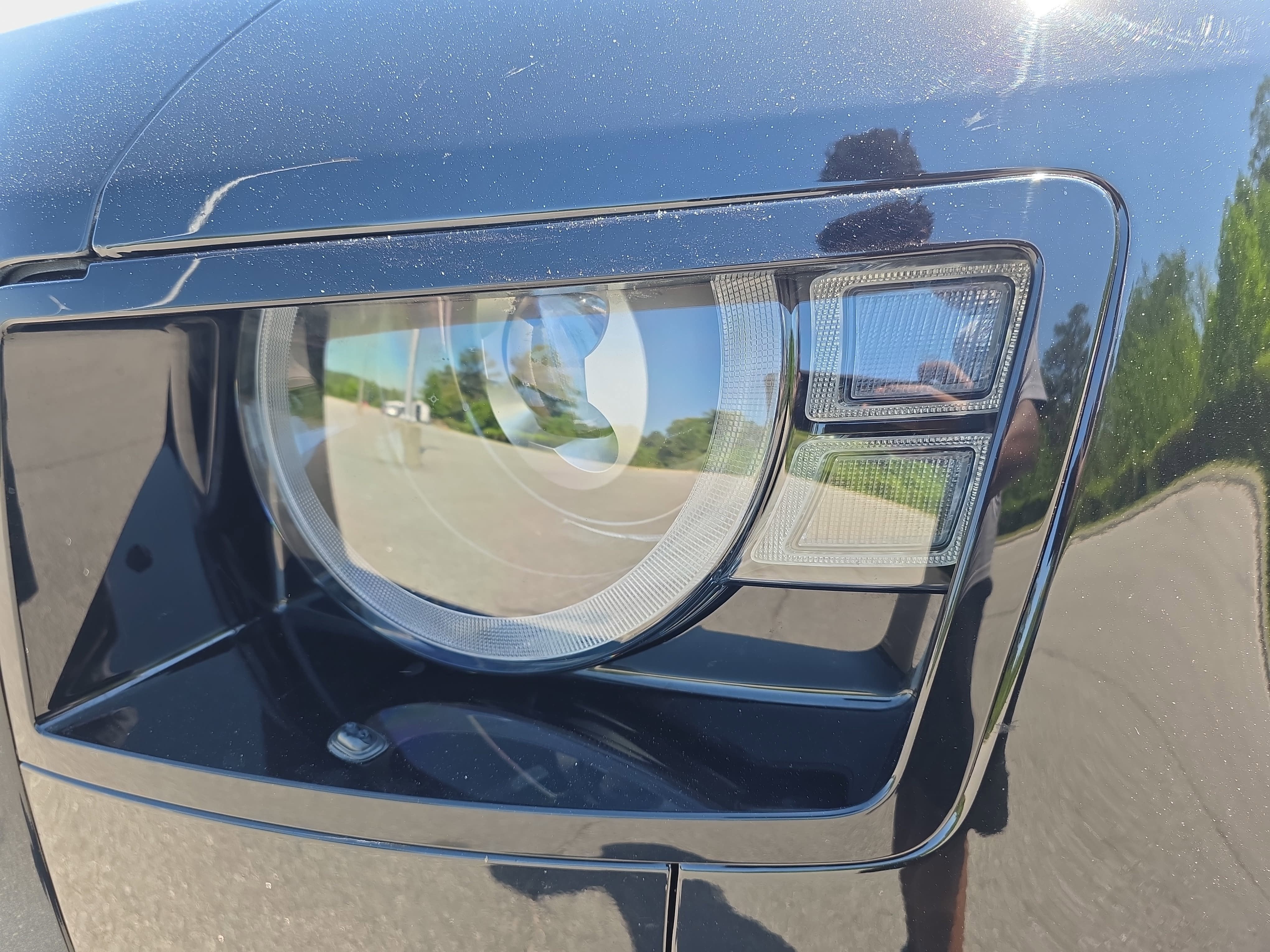 2025 Land Rover Defender S