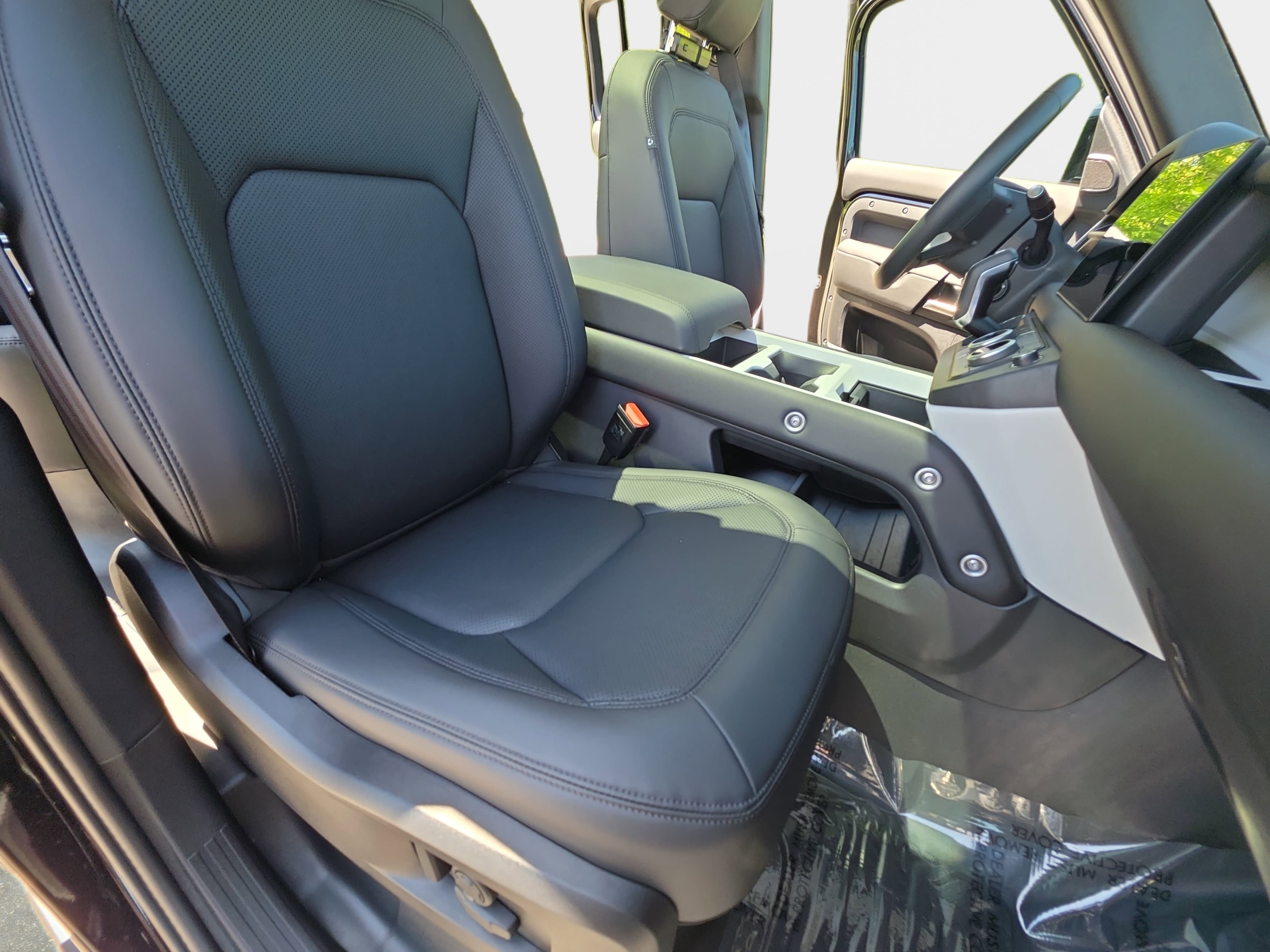 2025 Land Rover Defender S