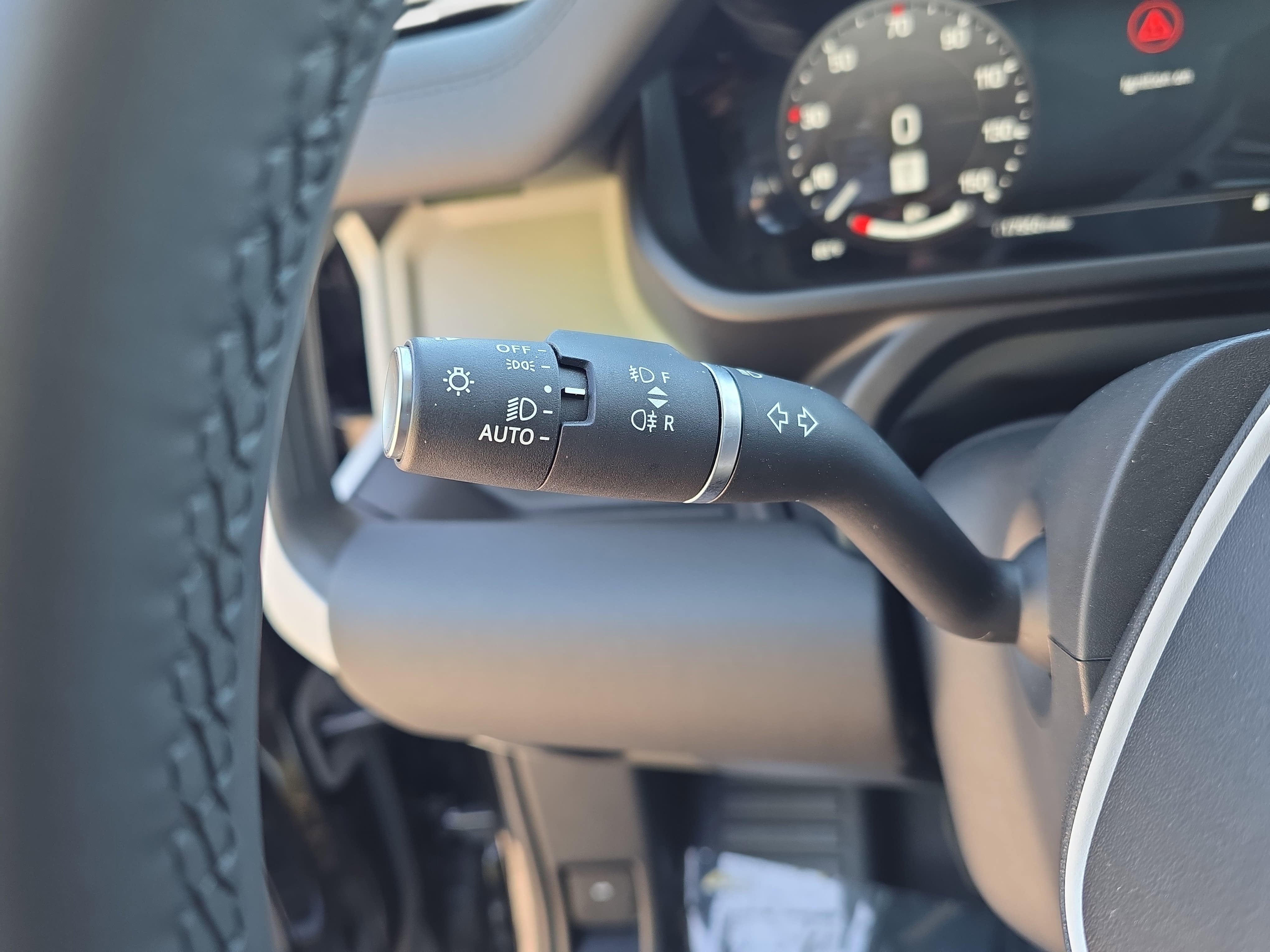 2025 Land Rover Defender S