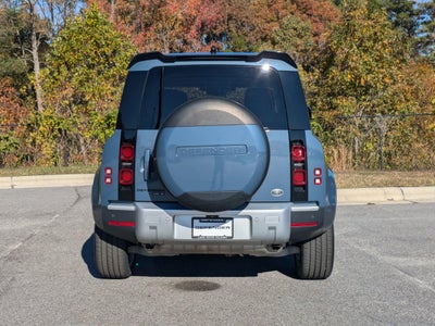 2020 Land Rover Defender SE