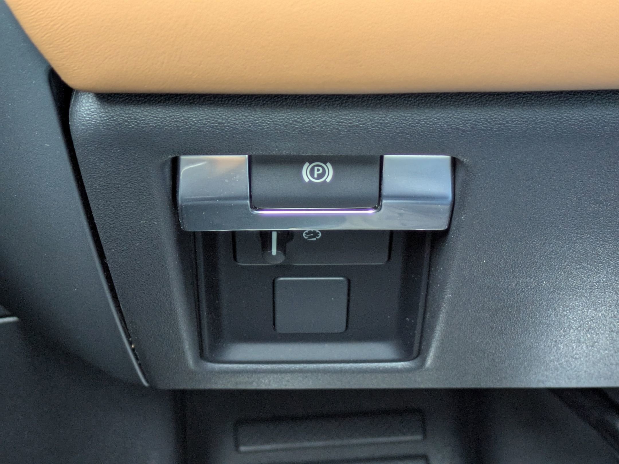 2023 Land Rover Defender X