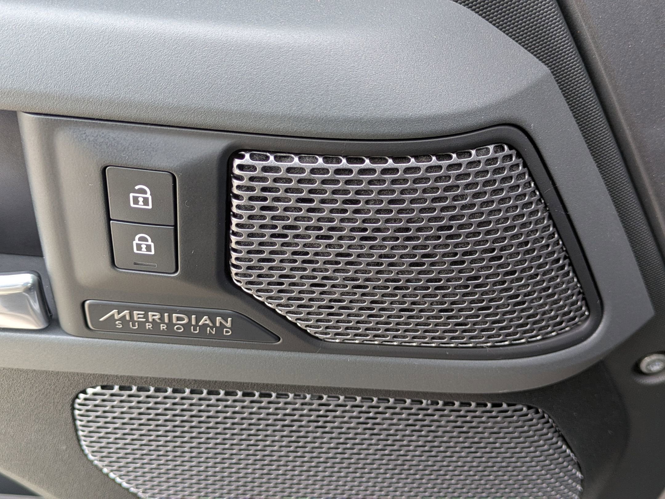 2023 Land Rover Defender X