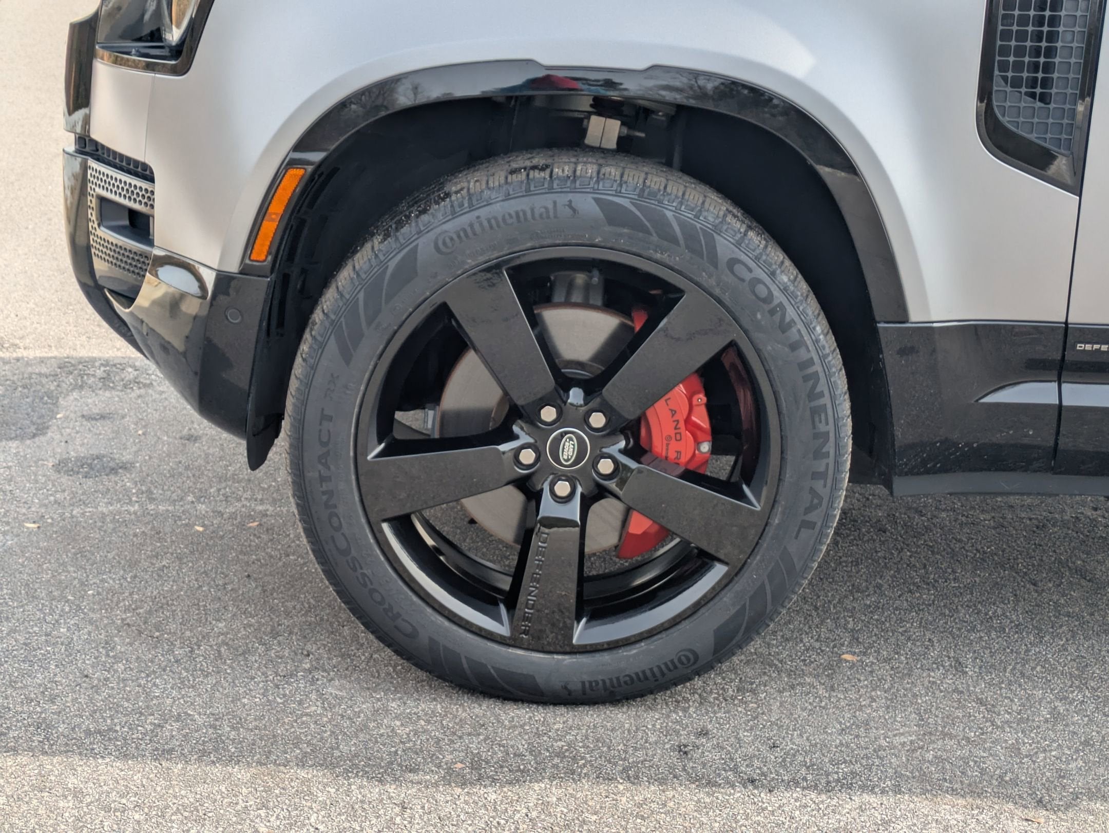 2023 Land Rover Defender X