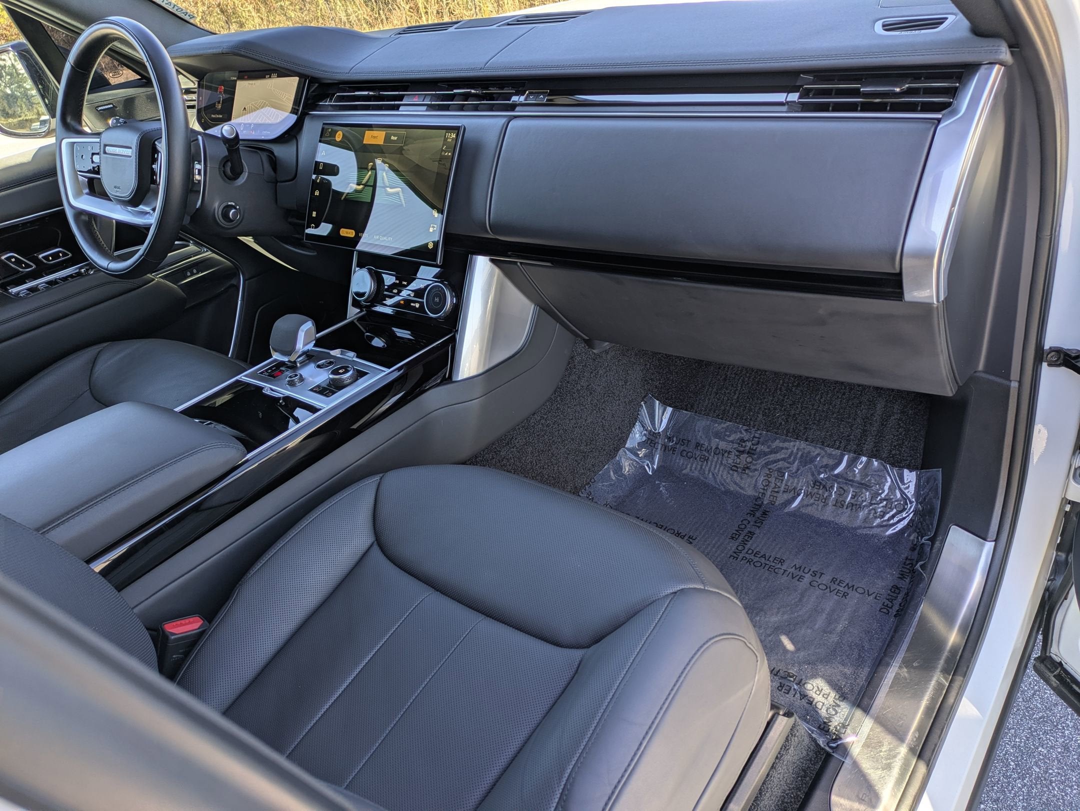 2023 Land Rover Range Rover SE