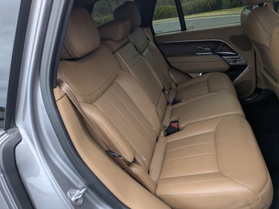 2023 Land Rover Range Rover SE