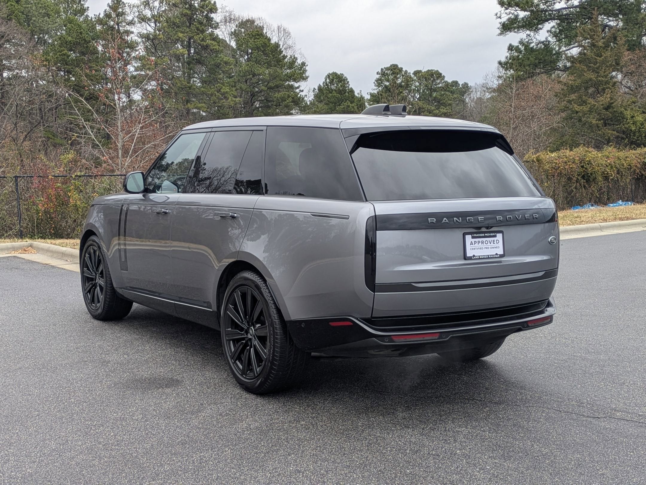 2023 Land Rover Range Rover SE