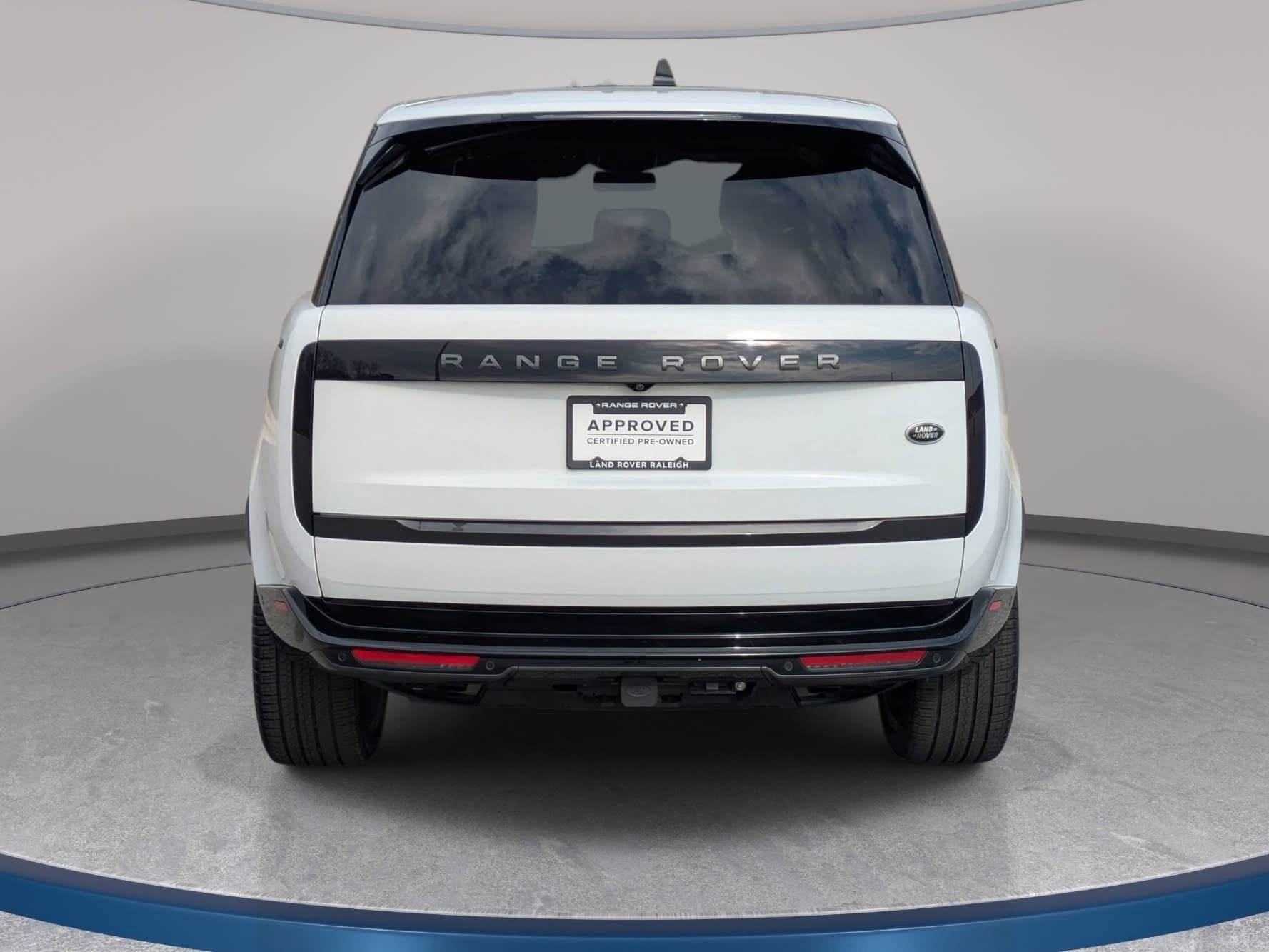 2023 Land Rover Range Rover SE