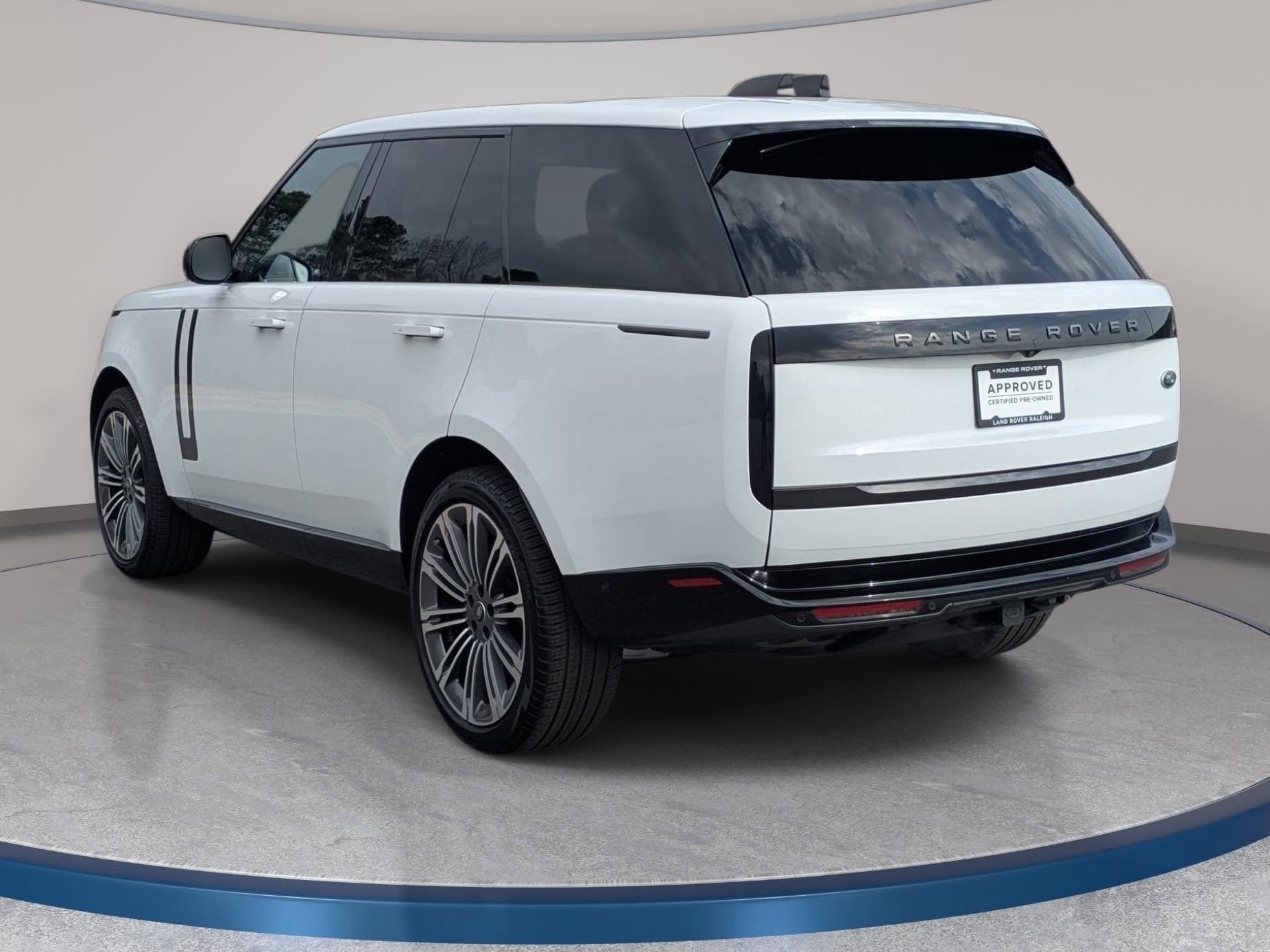 2023 Land Rover Range Rover SE