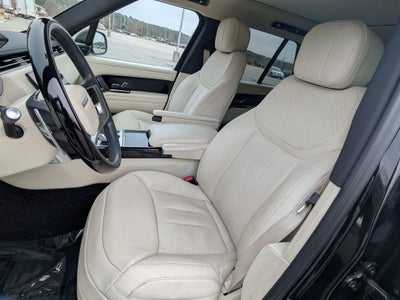 2023 Land Rover Range Rover SE