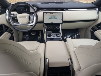 2023 Land Rover Range Rover SE