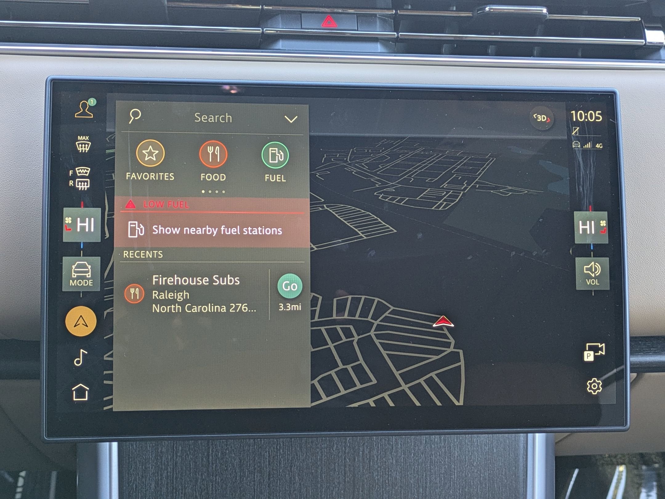 2025 Land Rover Range Rover SE