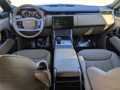 2025 Land Rover Range Rover SE