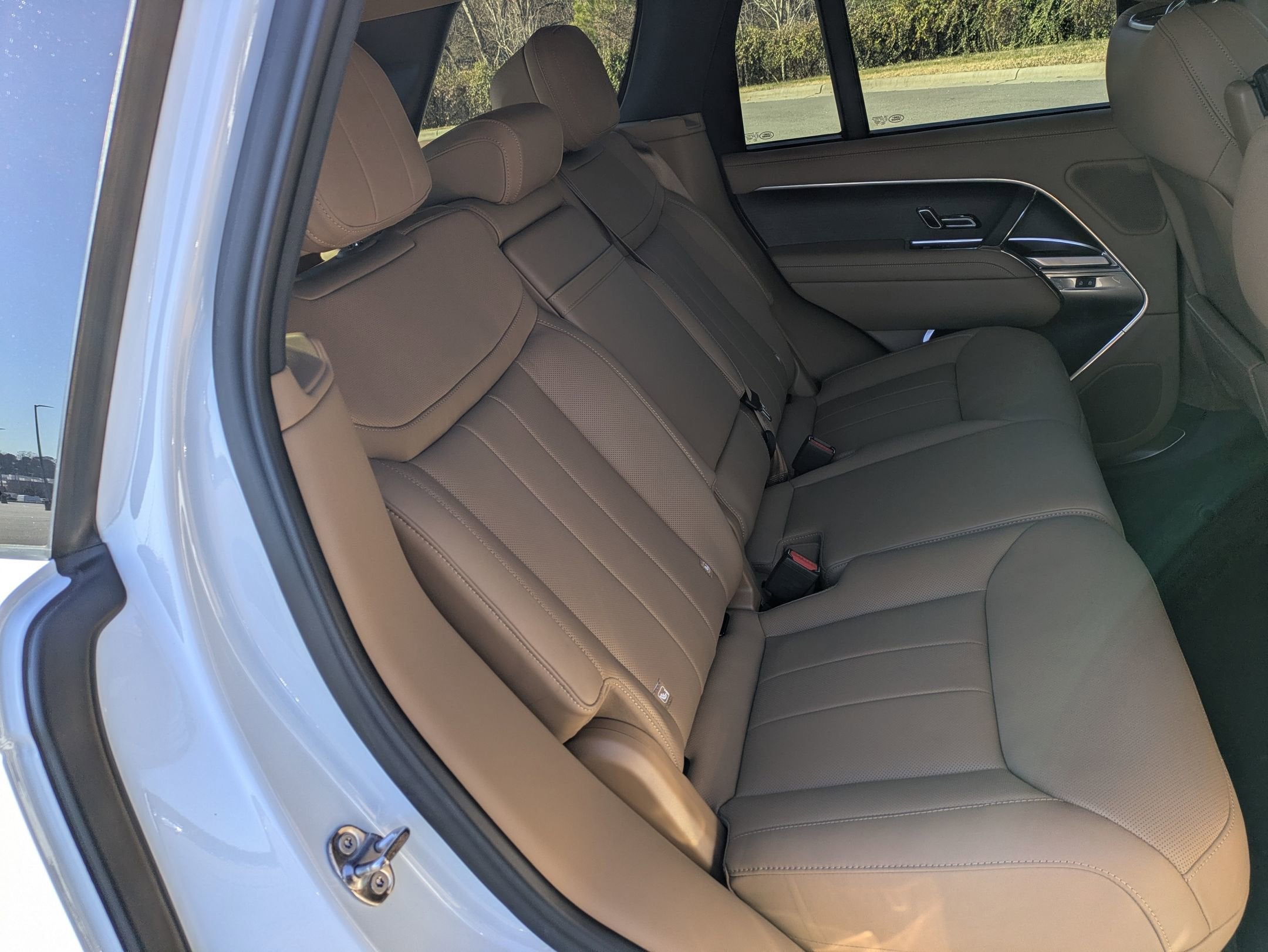 2025 Land Rover Range Rover SE