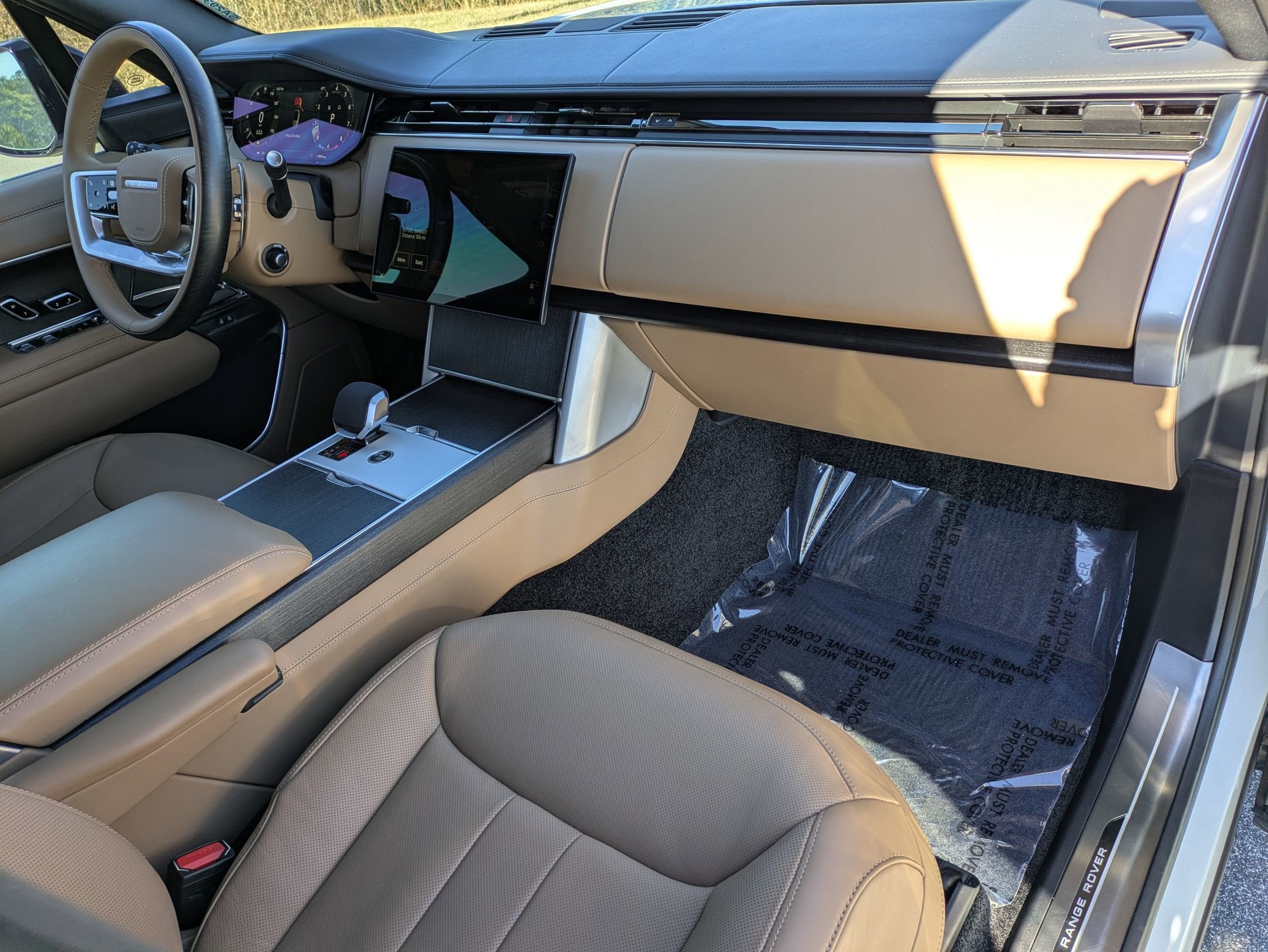 2025 Land Rover Range Rover SE