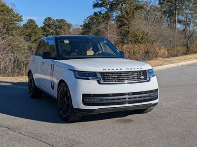 2025 Land Rover Range Rover SE