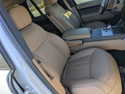 2025 Land Rover Range Rover SE