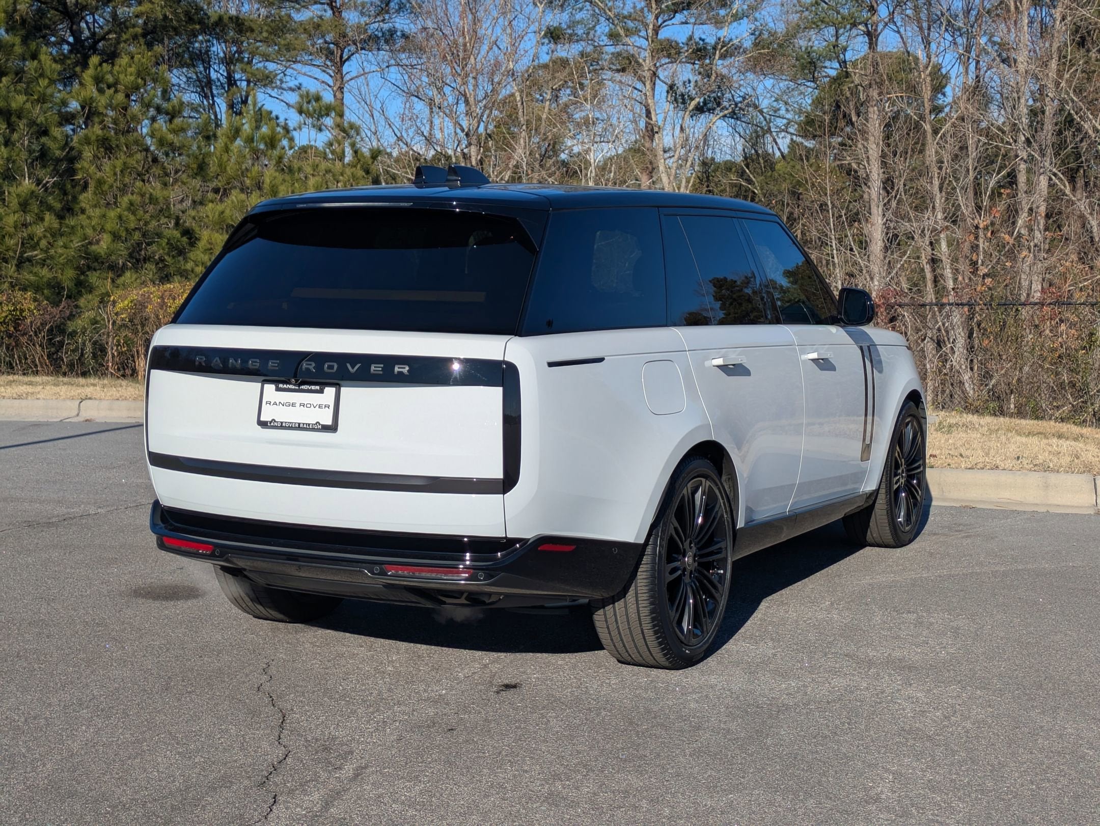 2025 Land Rover Range Rover SE