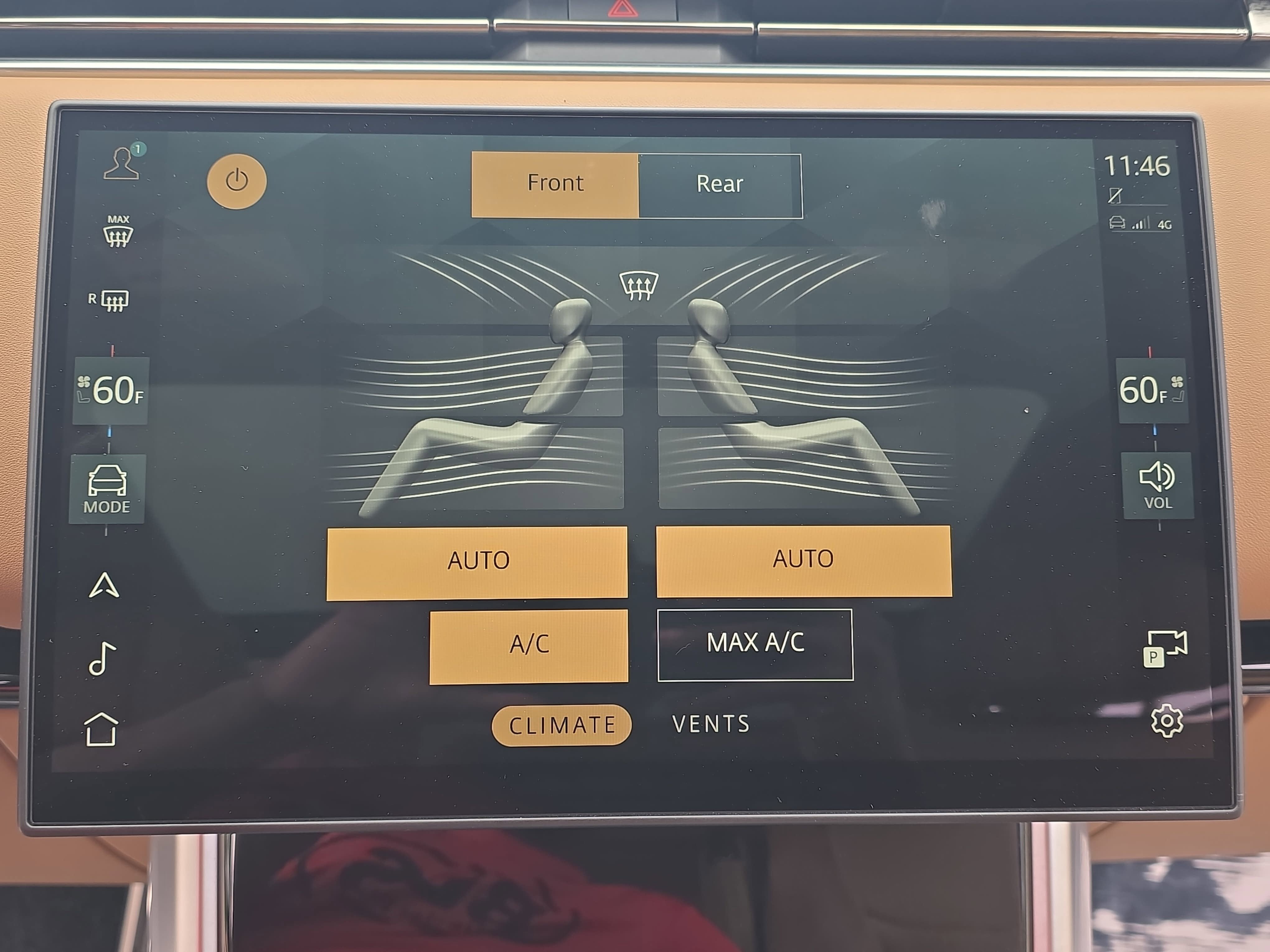 2025 Land Rover Range Rover SE